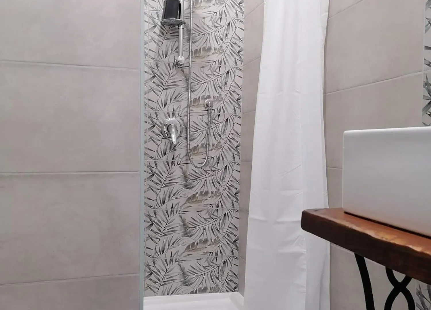 Room 511 Неаполь